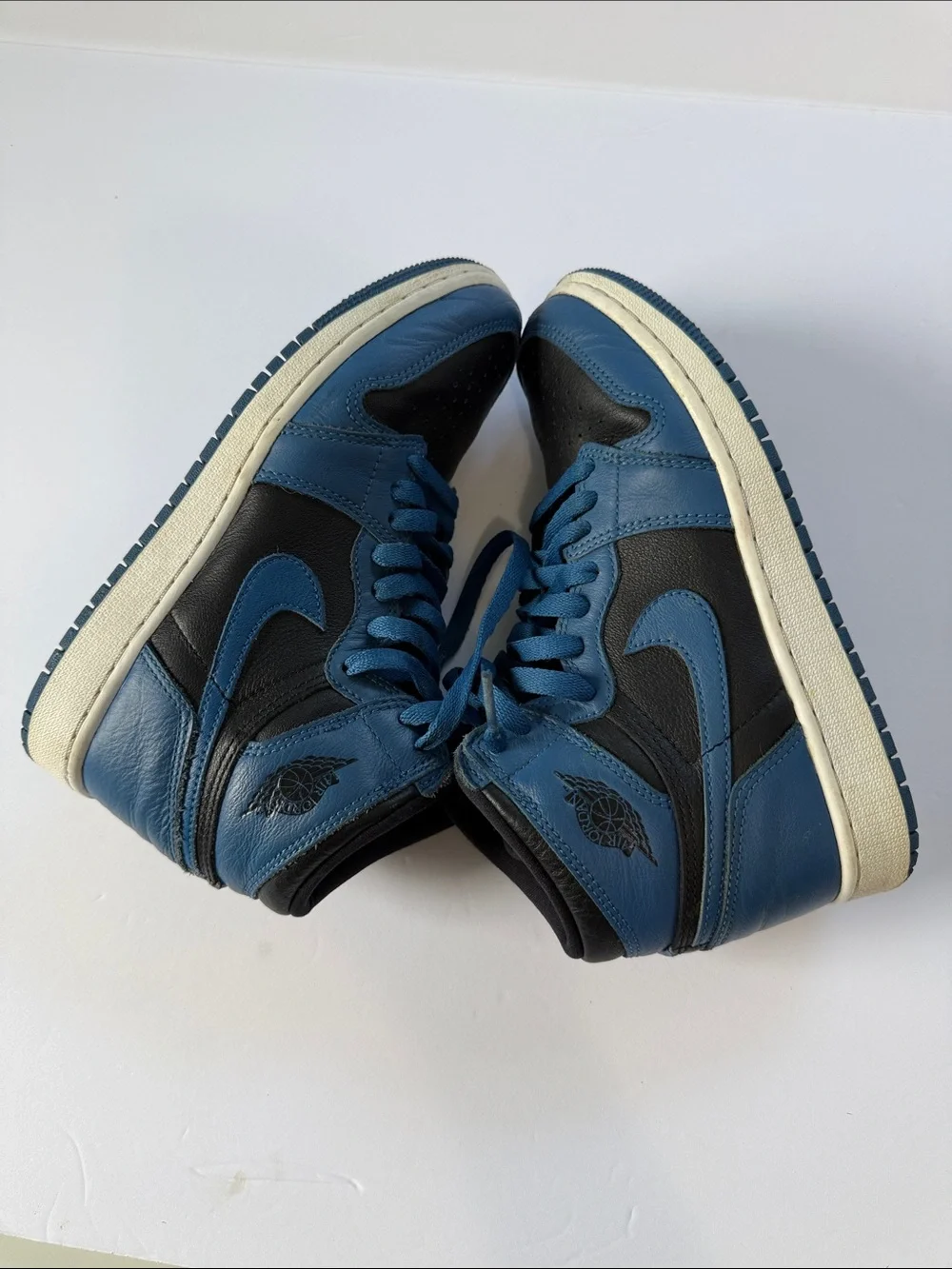 Nike Kids Black and Blue High-Top Sneakers